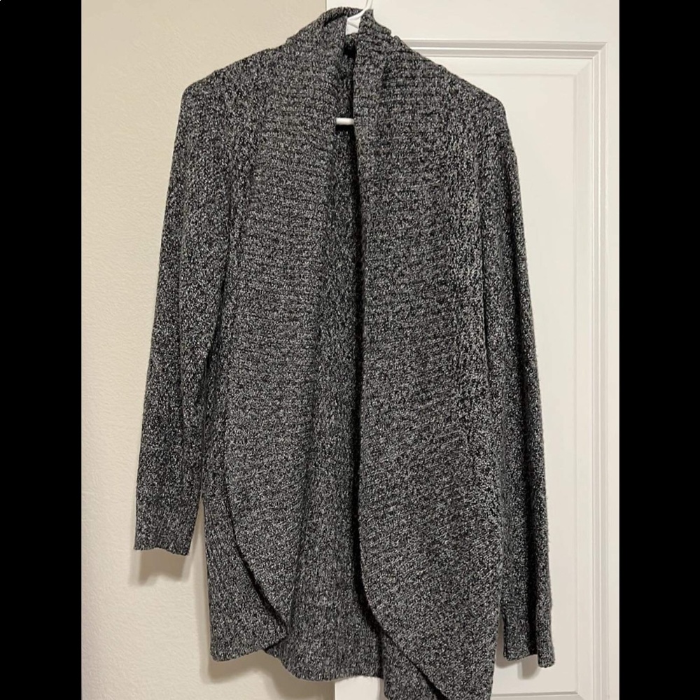 Grey cardigan